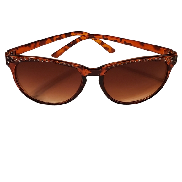 Cat Eye Bling Tortoiseshell Sunglasses - Picture 2 of 6